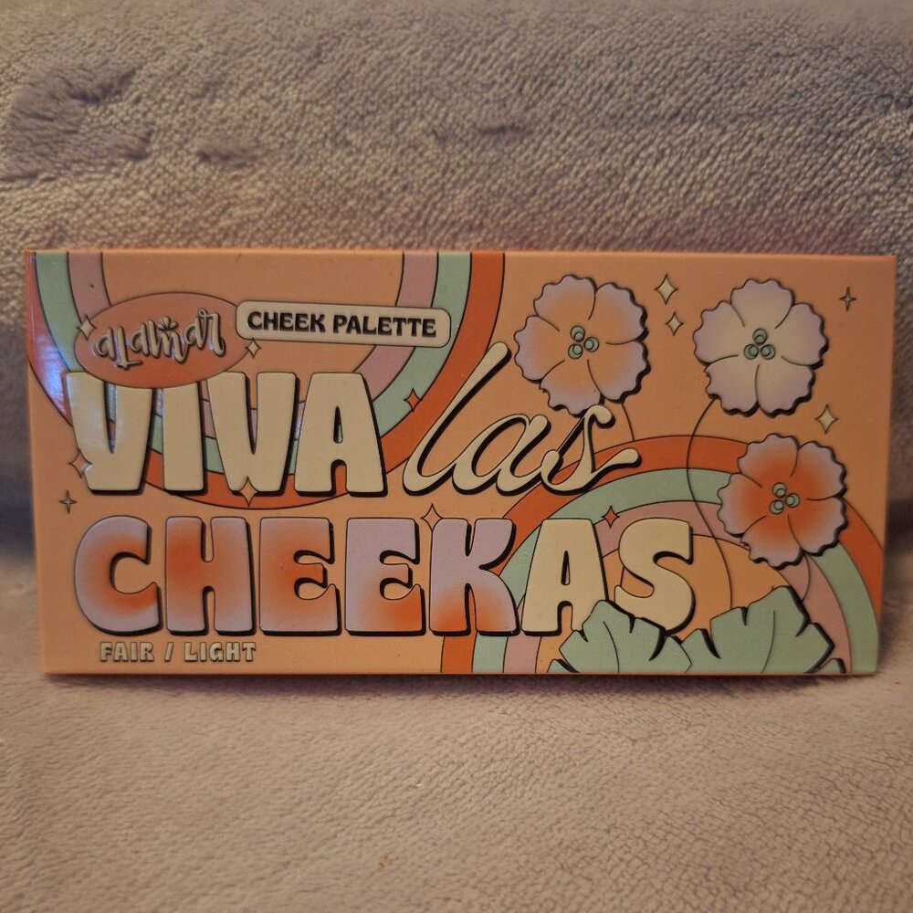 Alamar - Viva las Cheekas Cheek Palette - Fair/Light